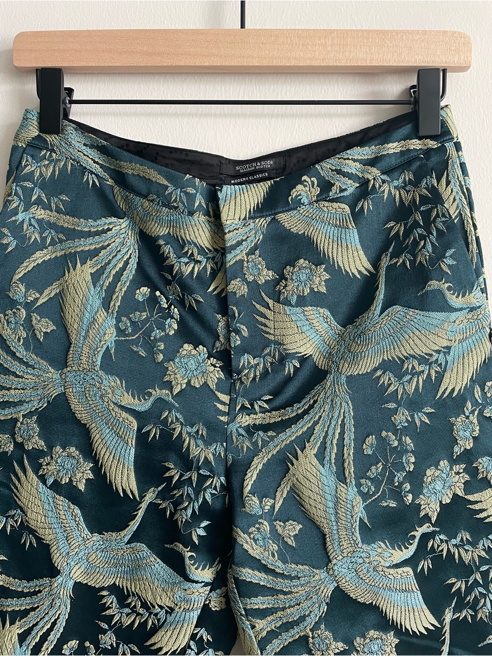 Scotch & Soda eclectic fitted trouser embroidered slacks flowers cranes birds - Picture 6 of 11